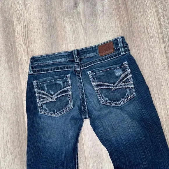 BKE Sabrina Capri Size 27 - Picture 2 of 5